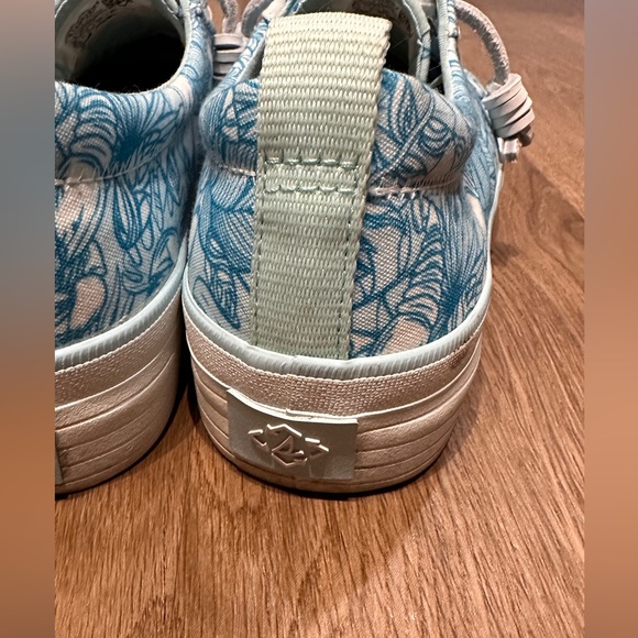 Sperry Womens Crest Vibe Platform Sneaker | Blue Print Size 8.5 - Picture 4 of 7